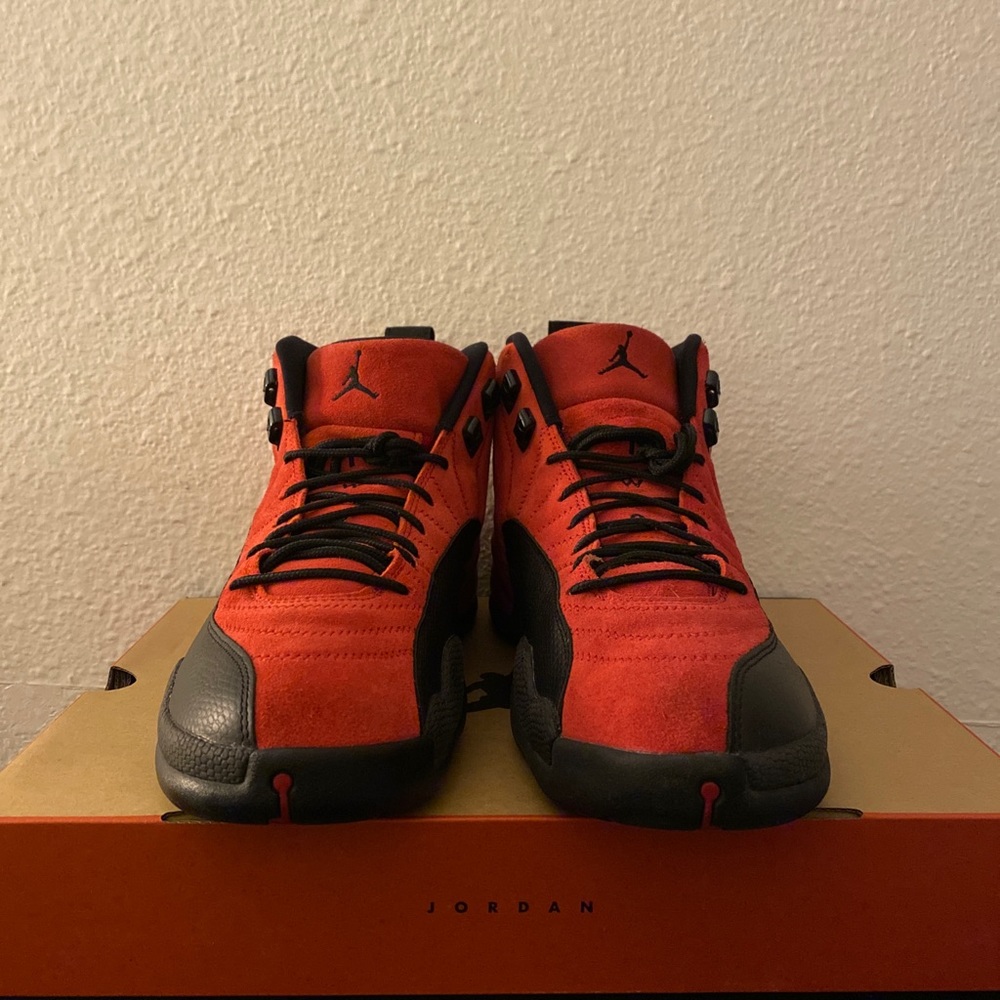 SOLD Nike Air Jordan 12 Retro “Reverse Flu Game” size 12